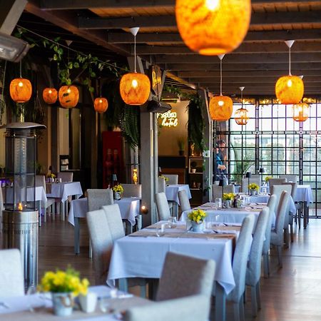 Hotel Restaurant Alesia Corunca Dış mekan fotoğraf