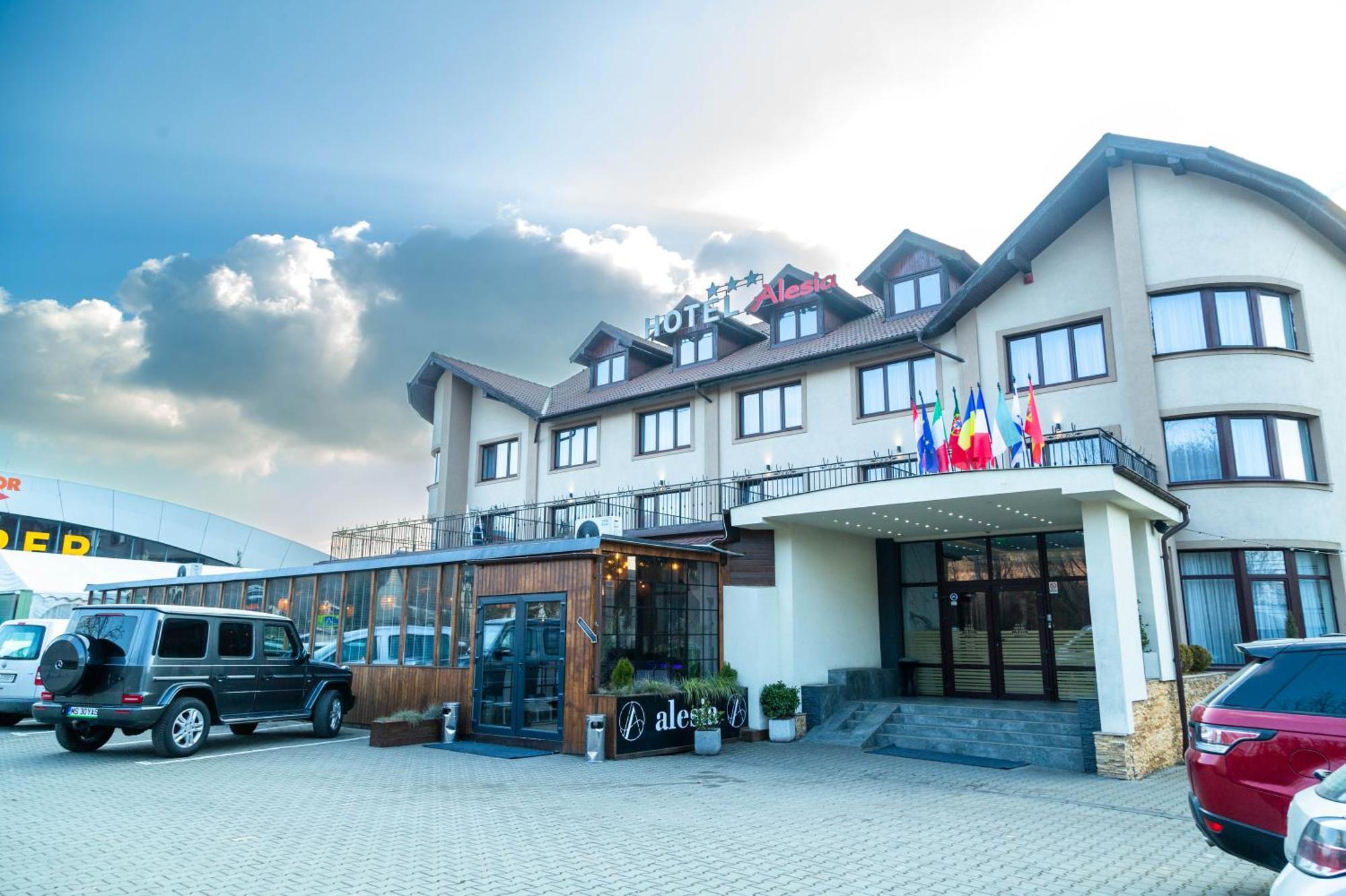 Hotel Restaurant Alesia Corunca Dış mekan fotoğraf